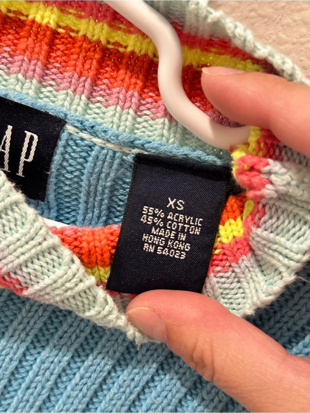 GAP Girls XS Rainbow Stripe Knit Sweater Pastel Blue Retro